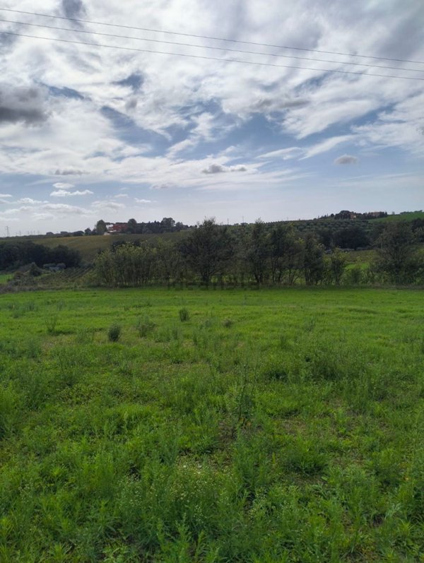 terreno agricolo in vendita a Roma in zona Ardeatino
