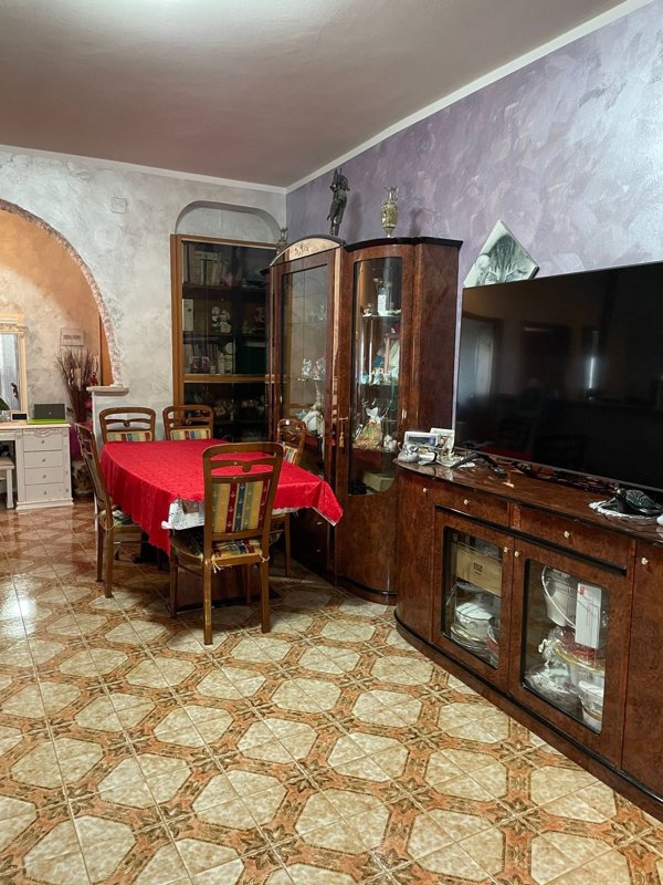 appartamento in vendita a Roma in zona Case Rosse