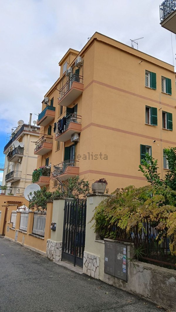 appartamento in vendita a Roma in zona Alessandrino