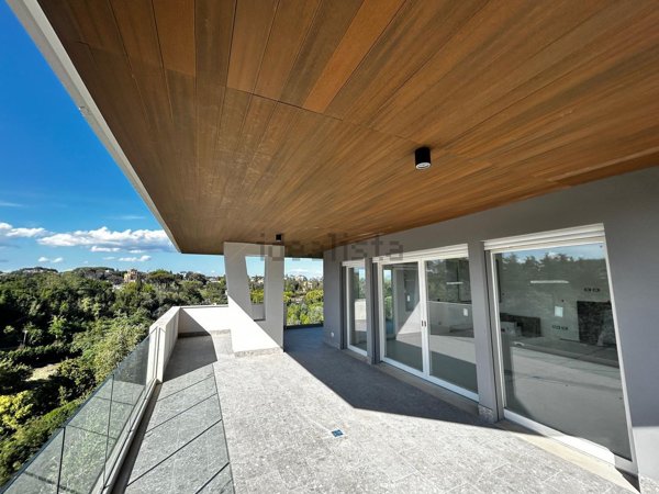 appartamento in vendita a Roma in zona Della Vittoria