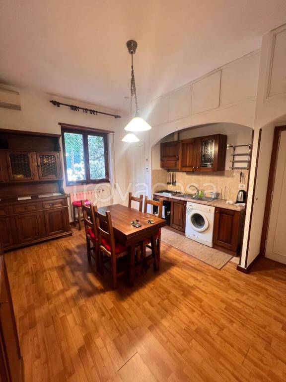 appartamento in vendita a Roma in zona Ostiense