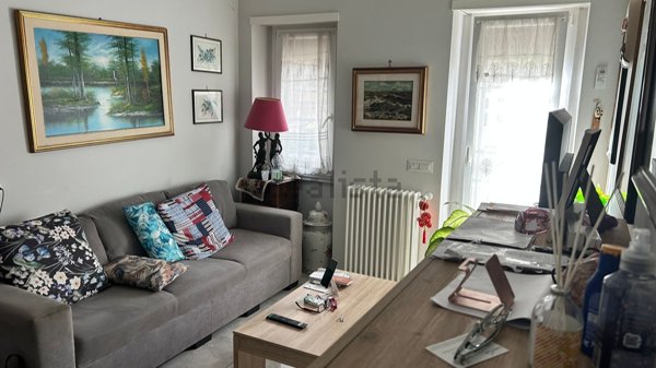 appartamento in vendita a Roma in zona Torre Angela