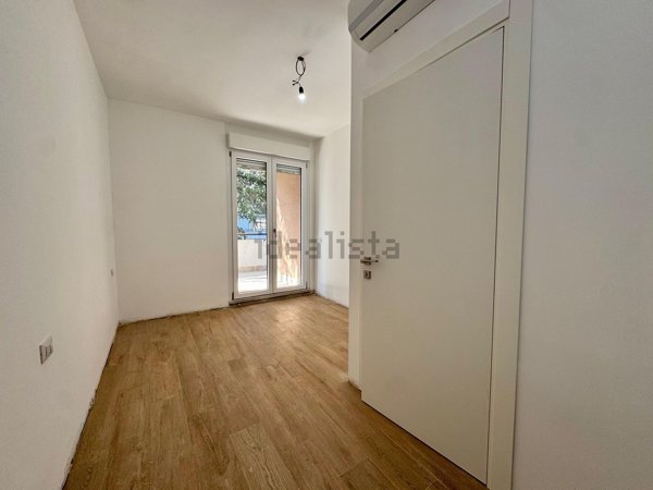 appartamento in vendita a Roma in zona EUR