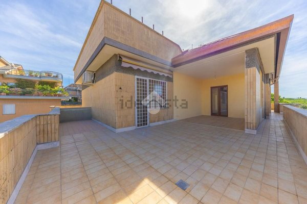 appartamento in vendita a Roma in zona Monte Sacro/Talenti