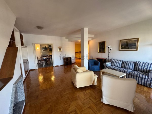 appartamento in vendita a Roma in zona Giuliano Dalmata