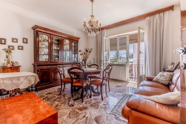 appartamento in vendita a Roma in zona Acilia