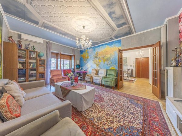 appartamento in vendita a Roma in zona Borghesiana