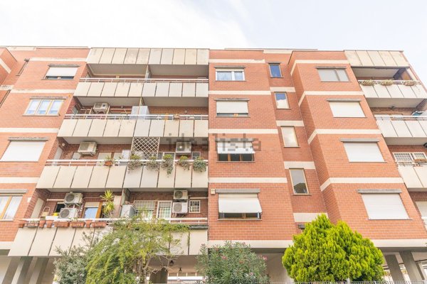 appartamento in vendita a Roma in zona Appio Latino