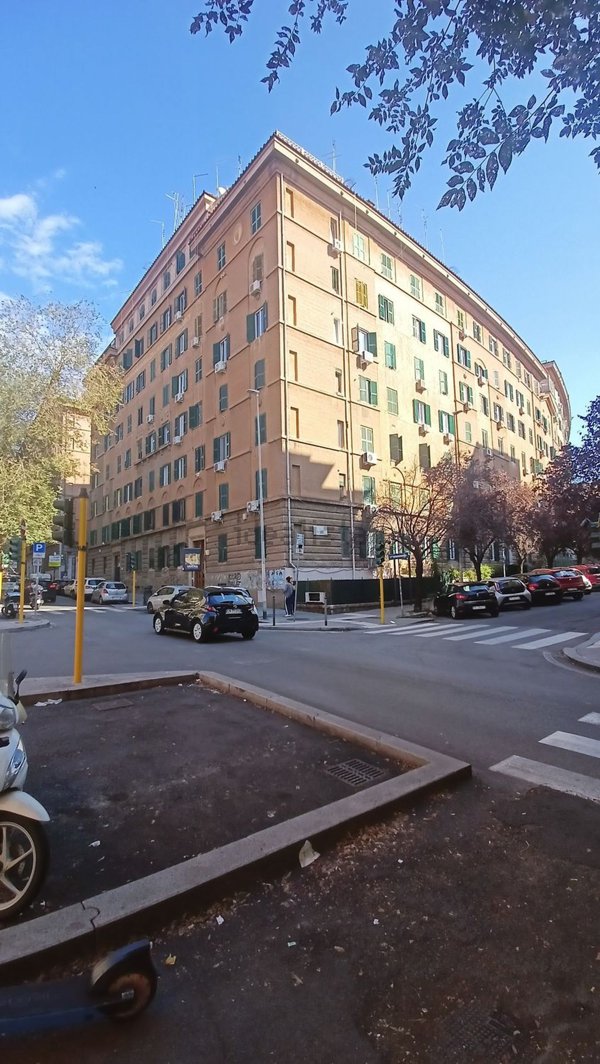 appartamento in vendita a Roma in zona Nomentano