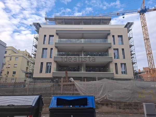 appartamento in vendita a Roma in zona Tuscolano