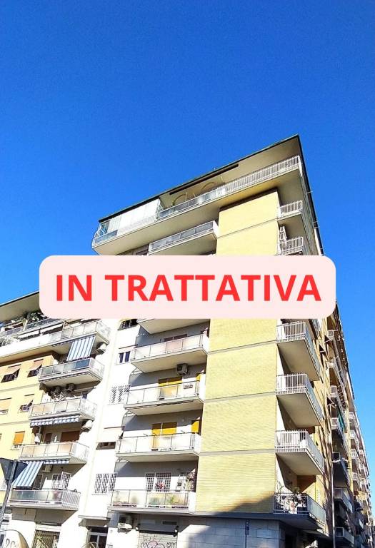 appartamento in vendita a Roma in zona Prenestino-Labicano