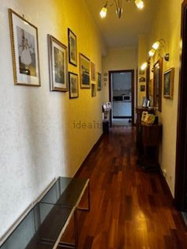 appartamento in vendita a Roma in zona Ostiense