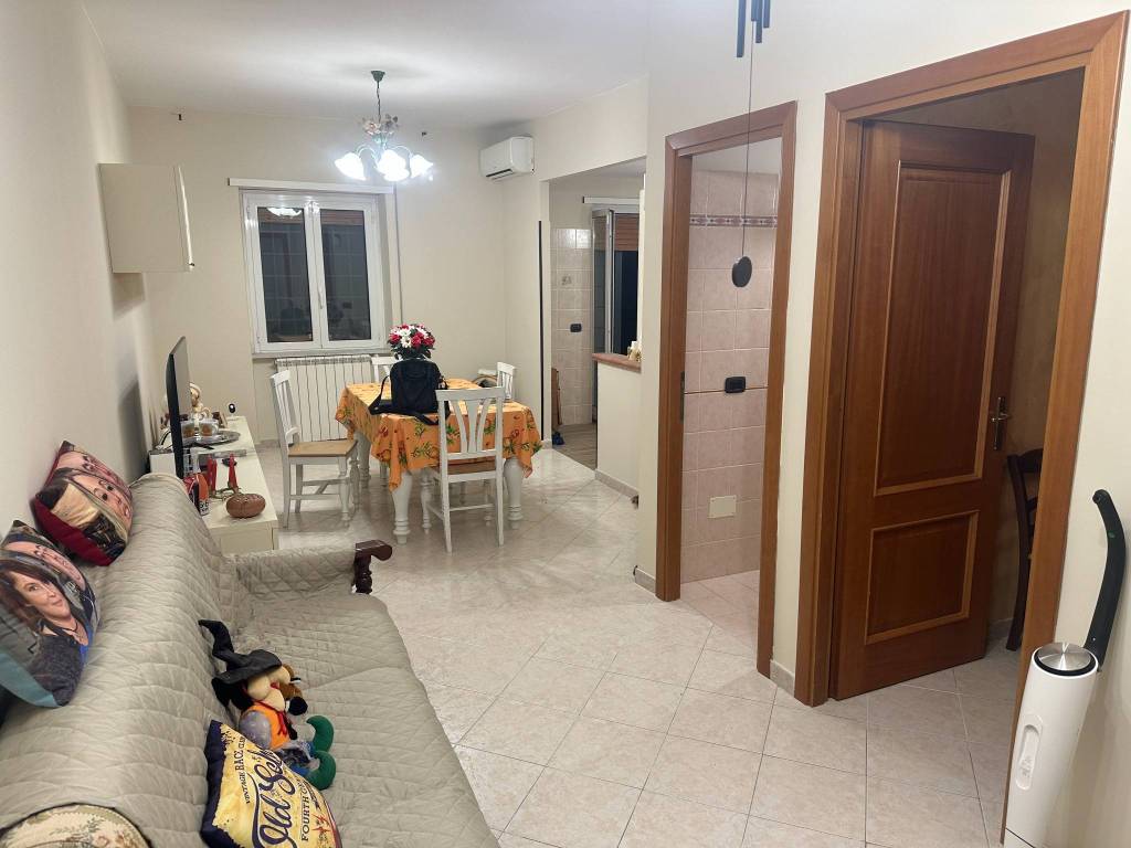 appartamento in vendita a Roma in zona Finocchio