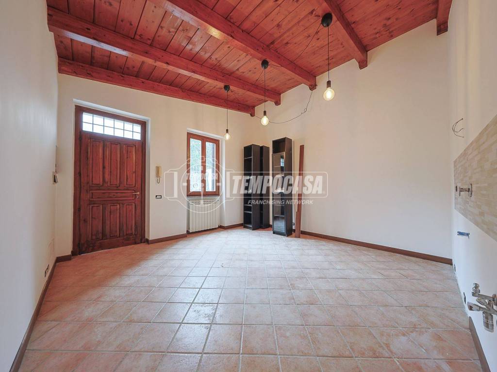 casa indipendente in vendita a Roma in zona Tuscolano