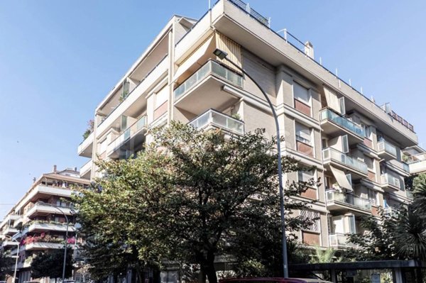 appartamento in vendita a Roma in zona Ostia