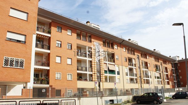 appartamento in vendita a Roma in zona Borghesiana