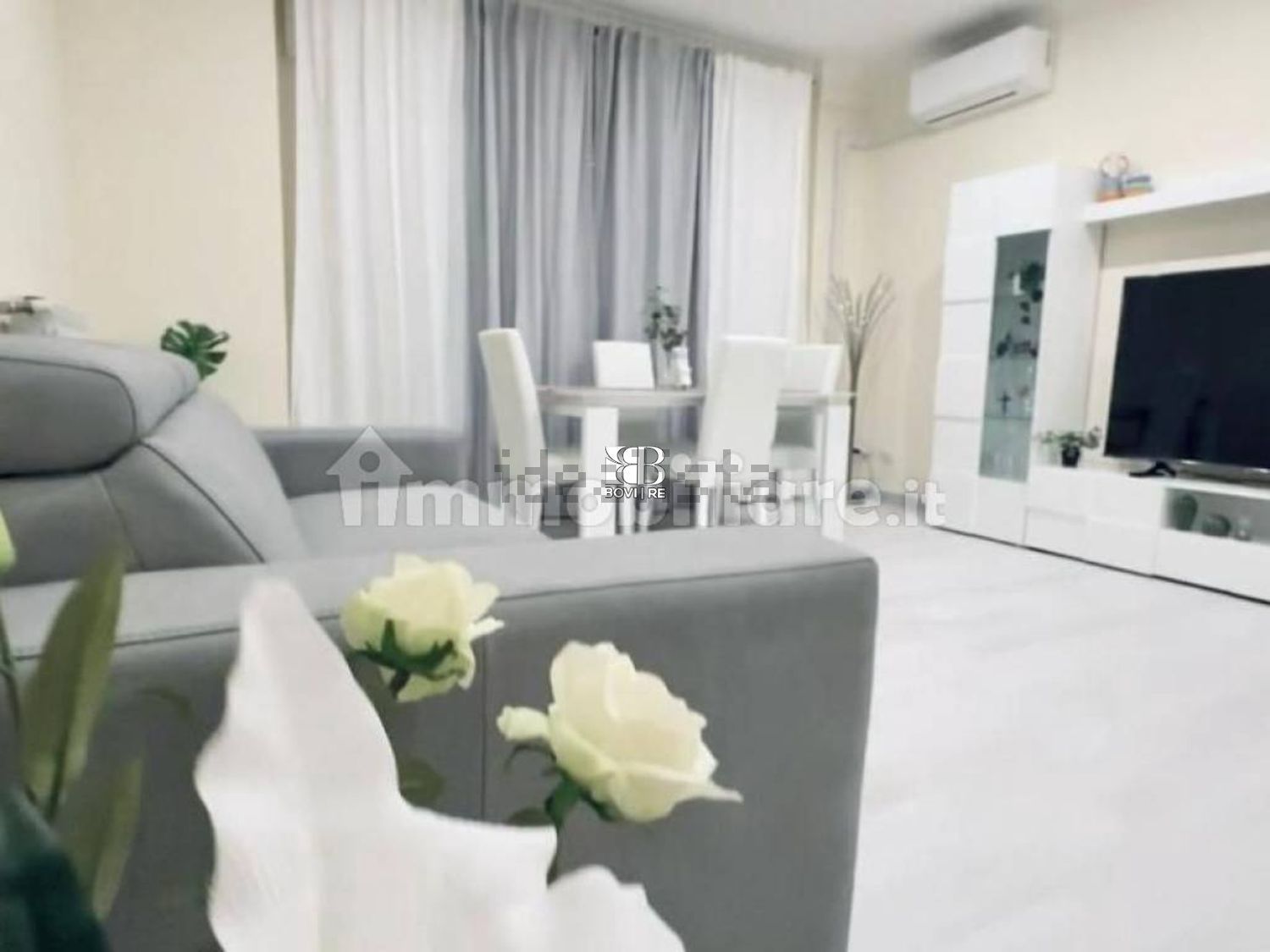 appartamento in vendita a Roma in zona Ostia