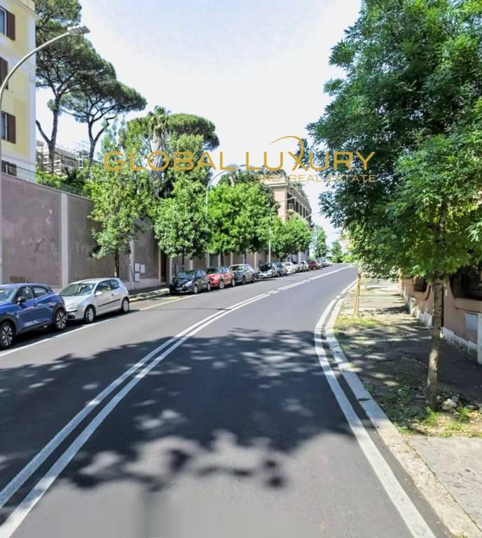 appartamento in vendita a Roma in zona Gianicolense