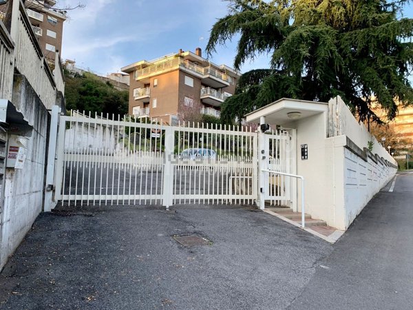 appartamento in vendita a Roma in zona Parioli