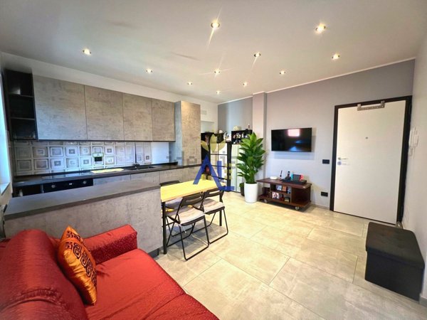 appartamento in vendita a Roma in zona Borghesiana