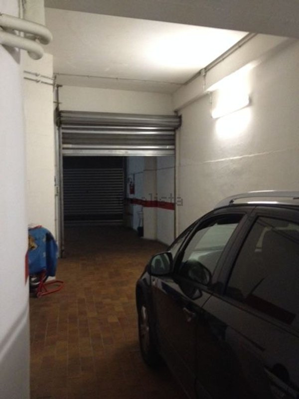 locale di sgombero in vendita a Roma in zona Testaccio