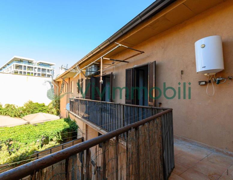 intera palazzina in vendita a Roma in zona Ostiense