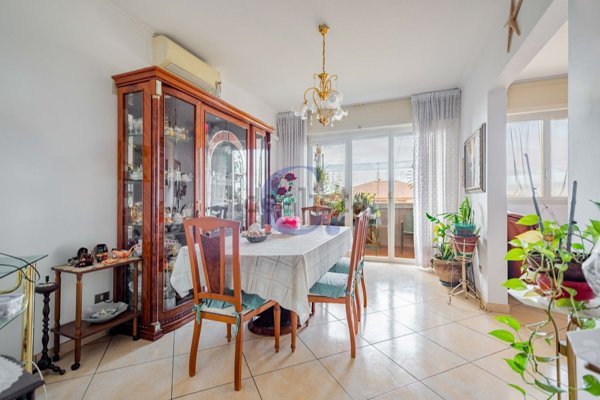 appartamento in vendita a Roma in zona Torre Maura