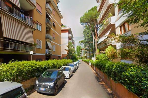 appartamento in vendita a Roma in zona Monte Sacro/Talenti