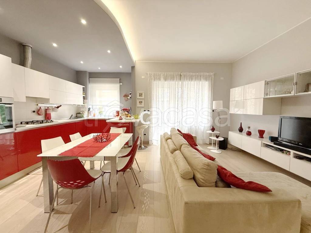 appartamento in vendita a Roma in zona Portuense