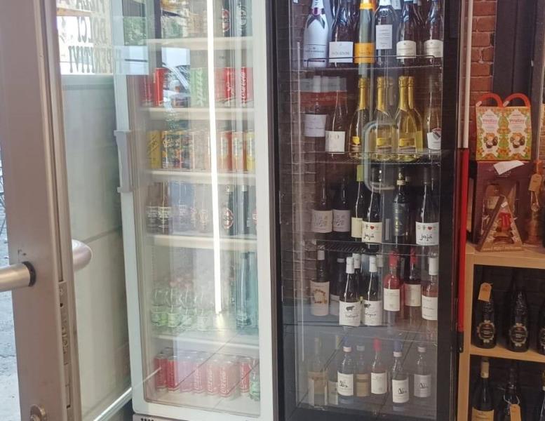 negozio in vendita a Roma in zona Della Vittoria