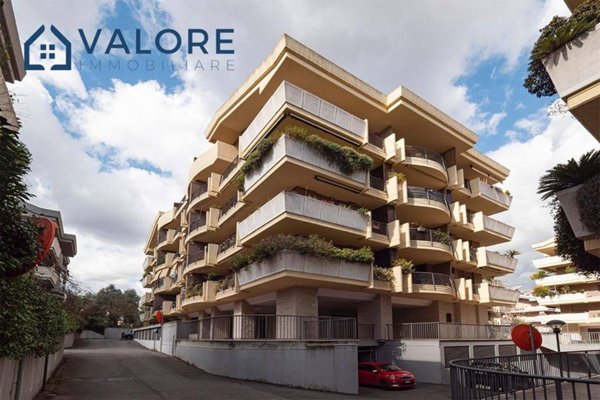 appartamento in vendita a Roma in zona Monte Sacro/Talenti