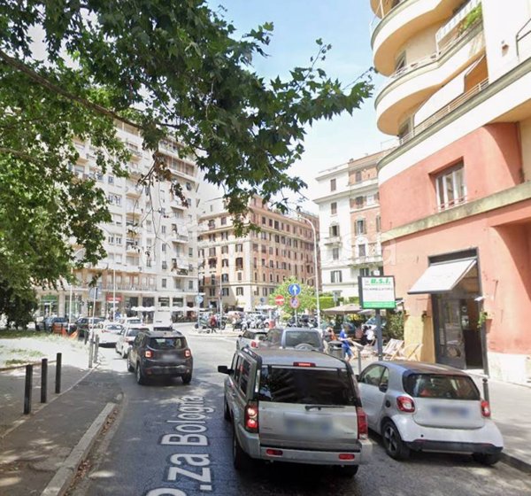 negozio in vendita a Roma in zona Nomentano