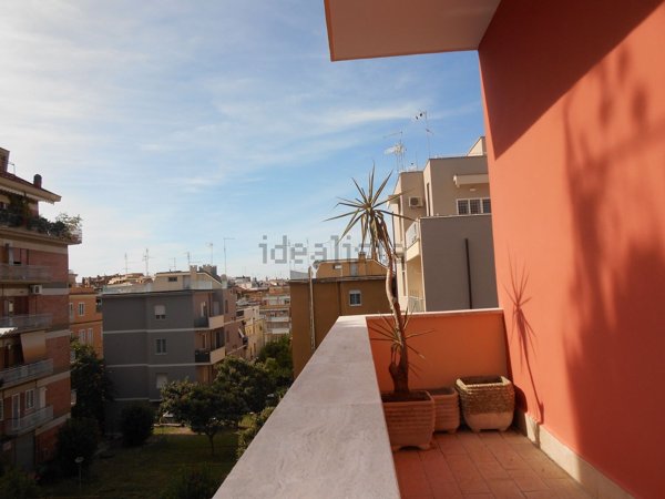 appartamento in vendita a Roma in zona Monte Sacro/Talenti