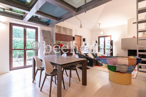 appartamento in vendita a Roma in zona Tomba di Nerone