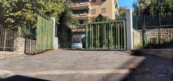 negozio in vendita a Roma in zona Casalotti