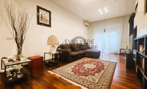 appartamento in vendita a Roma in zona Appio Claudio