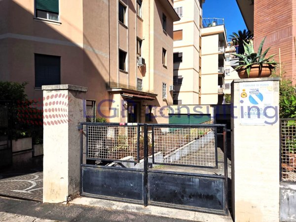 casa indipendente in vendita a Roma in zona Gianicolense