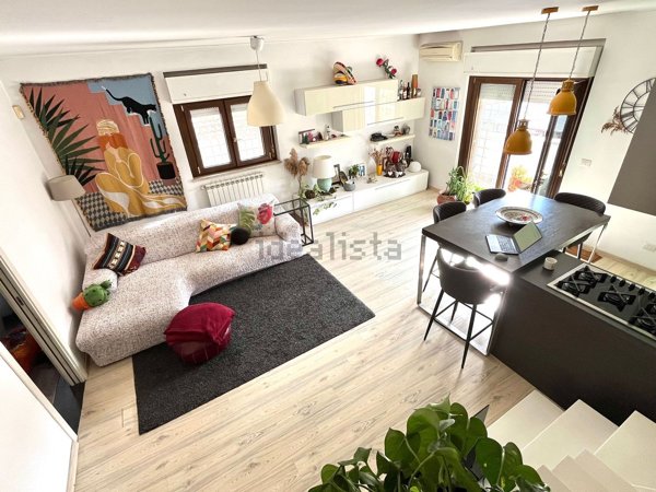 appartamento in vendita a Roma in zona Magliana Vecchia