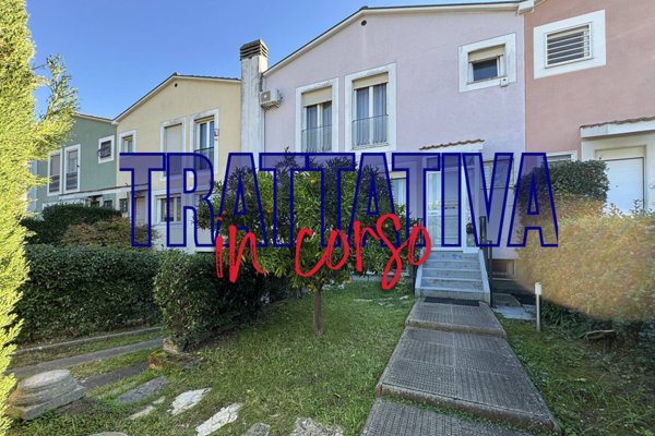 appartamento in vendita a Roma in zona Infernetto