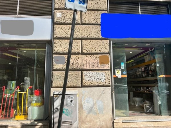 negozio in vendita a Roma in zona Esquilino