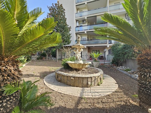 appartamento in vendita a Roma in zona Torrino