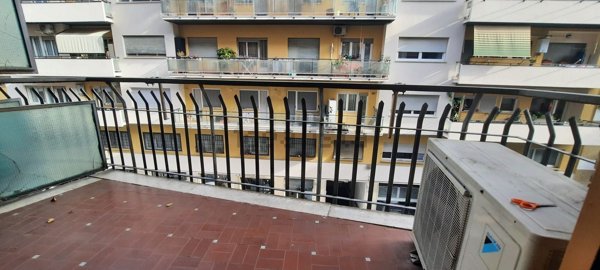 appartamento in vendita a Roma in zona Appio Latino