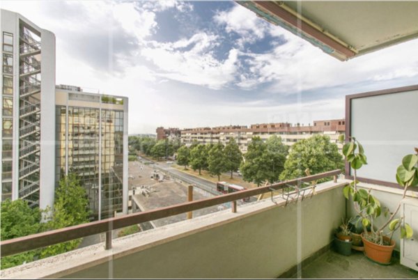 appartamento in vendita a Roma in zona Giuliano Dalmata