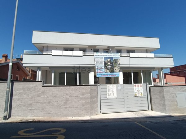 casa indipendente in vendita a Roma in zona Tor Bella Monaca