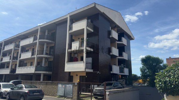 appartamento in vendita a Roma in zona Acilia