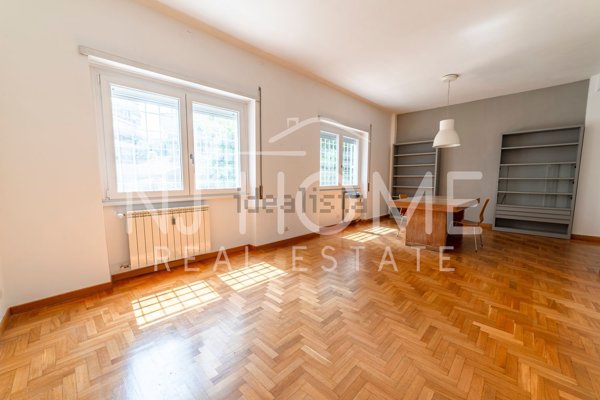 appartamento in vendita a Roma in zona Tor di Quinto