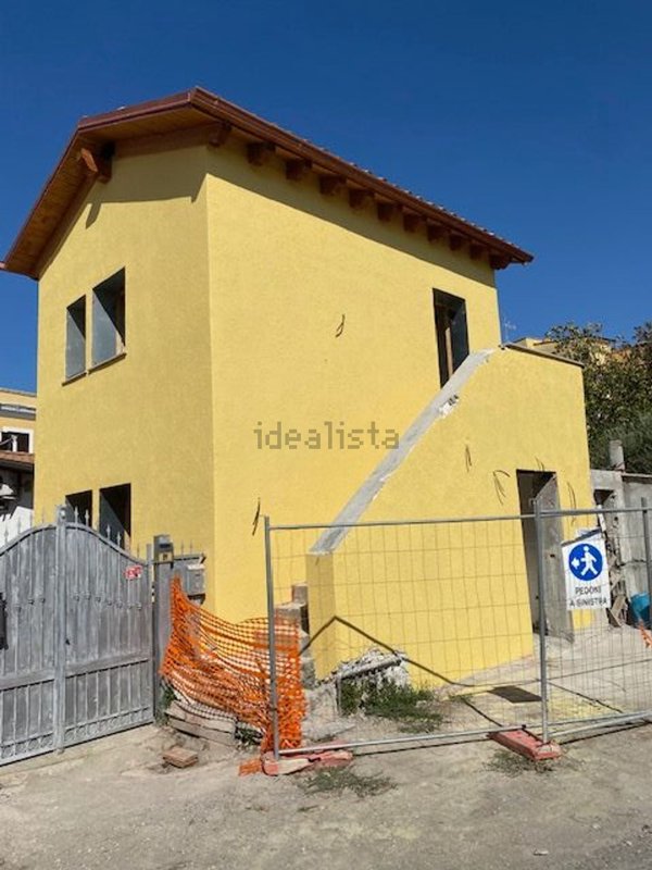 appartamento in vendita a Roma in zona Prenestino-Labicano