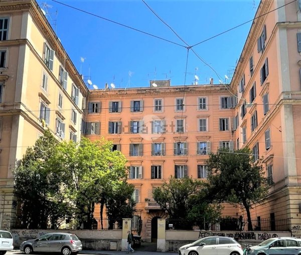 appartamento in vendita a Roma in zona Esquilino