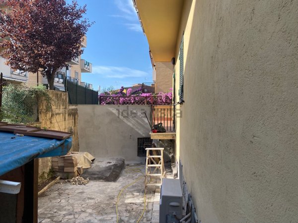appartamento in vendita a Roma in zona Casalotti
