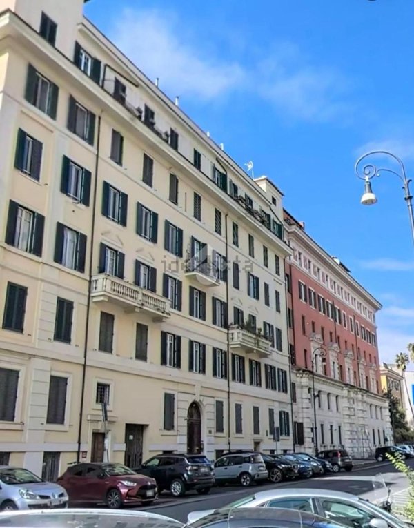 appartamento in vendita a Roma in zona Nomentano